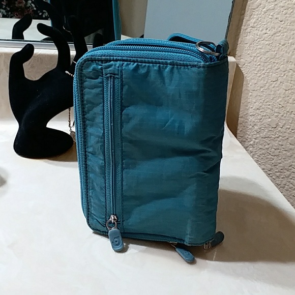 Wallet - Picture 3 of 5